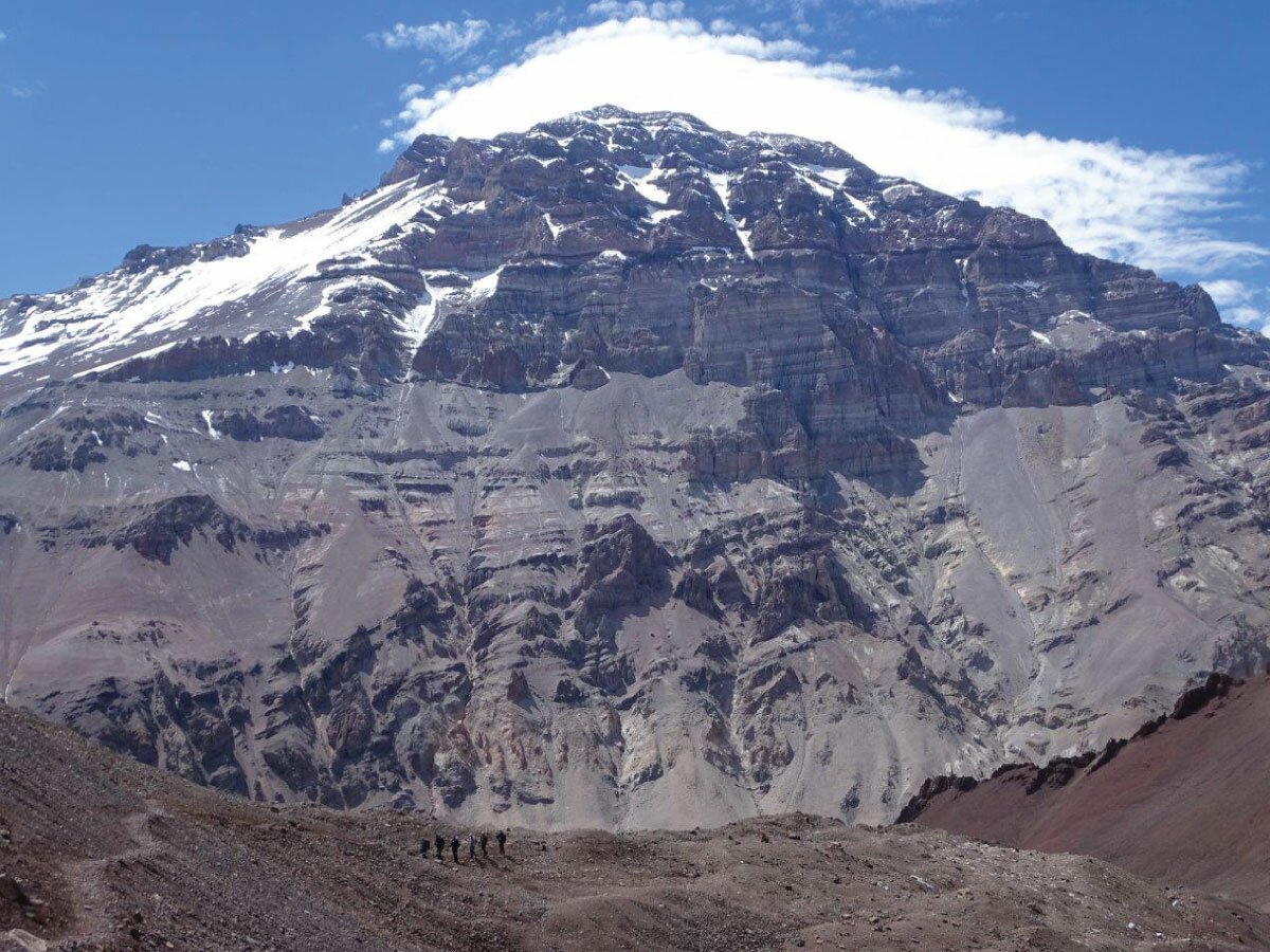 Conta la pared Oeste